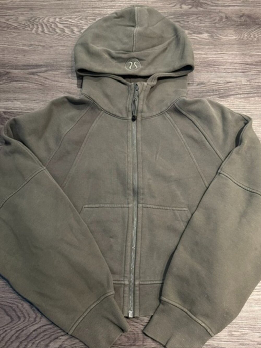 LULULEMON CROPPED SCUBA ZIP-UP